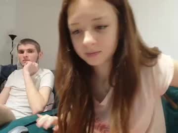 couple Enjoy XXX Cam Girls with two_hot69