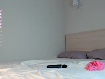 girl Enjoy XXX Cam Girls with alissa_w