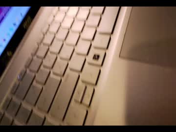 couple Enjoy XXX Cam Girls with emberxtony