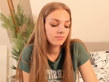 girl Enjoy XXX Cam Girls with odelindabracher