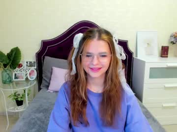 girl Enjoy XXX Cam Girls with valeriya_land