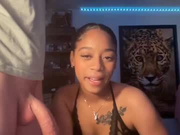 girl Enjoy XXX Cam Girls with lunaa_11