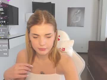 girl Enjoy XXX Cam Girls with adrianawow1