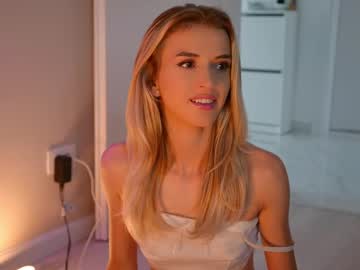 girl Enjoy XXX Cam Girls with entia