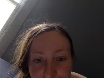 couple Enjoy XXX Cam Girls with tastytoy23