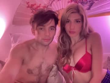 couple Enjoy XXX Cam Girls with devyy333