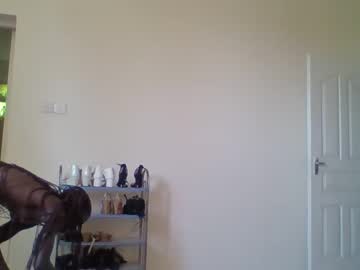 girl Enjoy XXX Cam Girls with shehanazz_goddess
