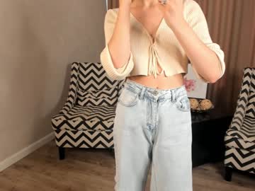 girl Enjoy XXX Cam Girls with normaheap