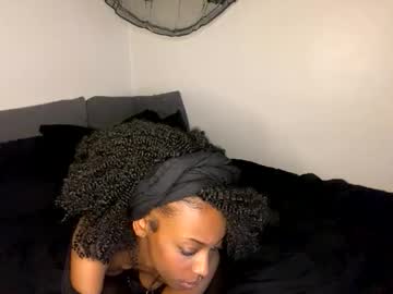 girl Enjoy XXX Cam Girls with trixie_luv