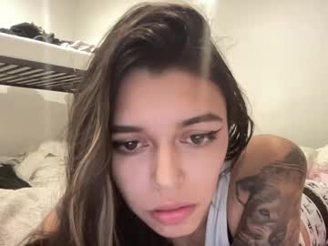 girl Enjoy XXX Cam Girls with tessasavanna
