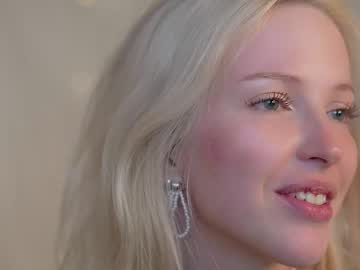 couple Enjoy XXX Cam Girls with sparks__daisy