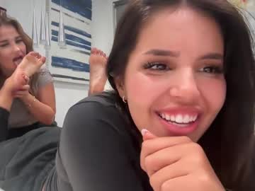 girl Enjoy XXX Cam Girls with emilyster