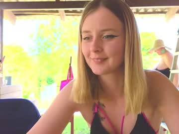 girl Enjoy XXX Cam Girls with sassy_seasons