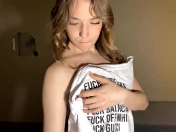 girl Enjoy XXX Cam Girls with gwendolynharkey