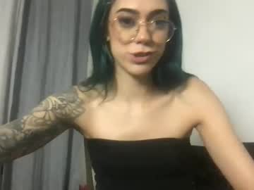 girl Enjoy XXX Cam Girls with mercedes_111