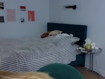 girl Enjoy XXX Cam Girls with more_amoore