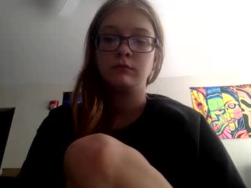 girl Enjoy XXX Cam Girls with blondiebae1