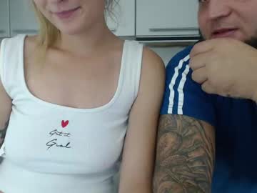 couple Enjoy XXX Cam Girls with coolrebeta