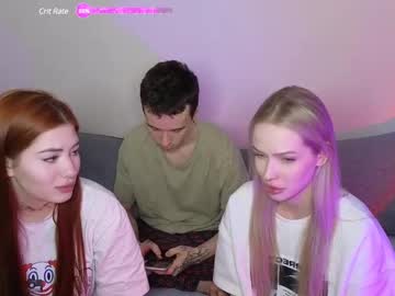couple Enjoy XXX Cam Girls with mmkakpoxyi22