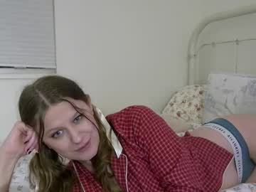 girl Enjoy XXX Cam Girls with clementinecult