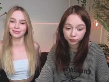 couple Enjoy XXX Cam Girls with dontoke_