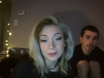 couple Enjoy XXX Cam Girls with miamimintbaby