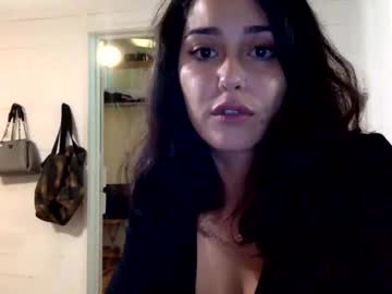 couple Enjoy XXX Cam Girls with switchinjay