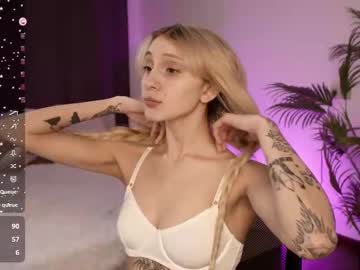 girl Enjoy XXX Cam Girls with ellie_lo
