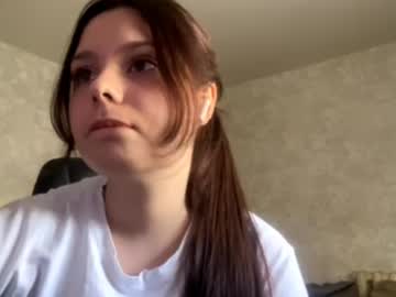 girl Enjoy XXX Cam Girls with kitty_shy89