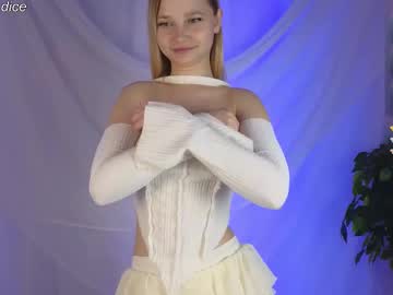 girl Enjoy XXX Cam Girls with emily_glimmer